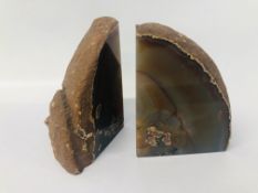 PAIR OF AGATE BOOKENDS