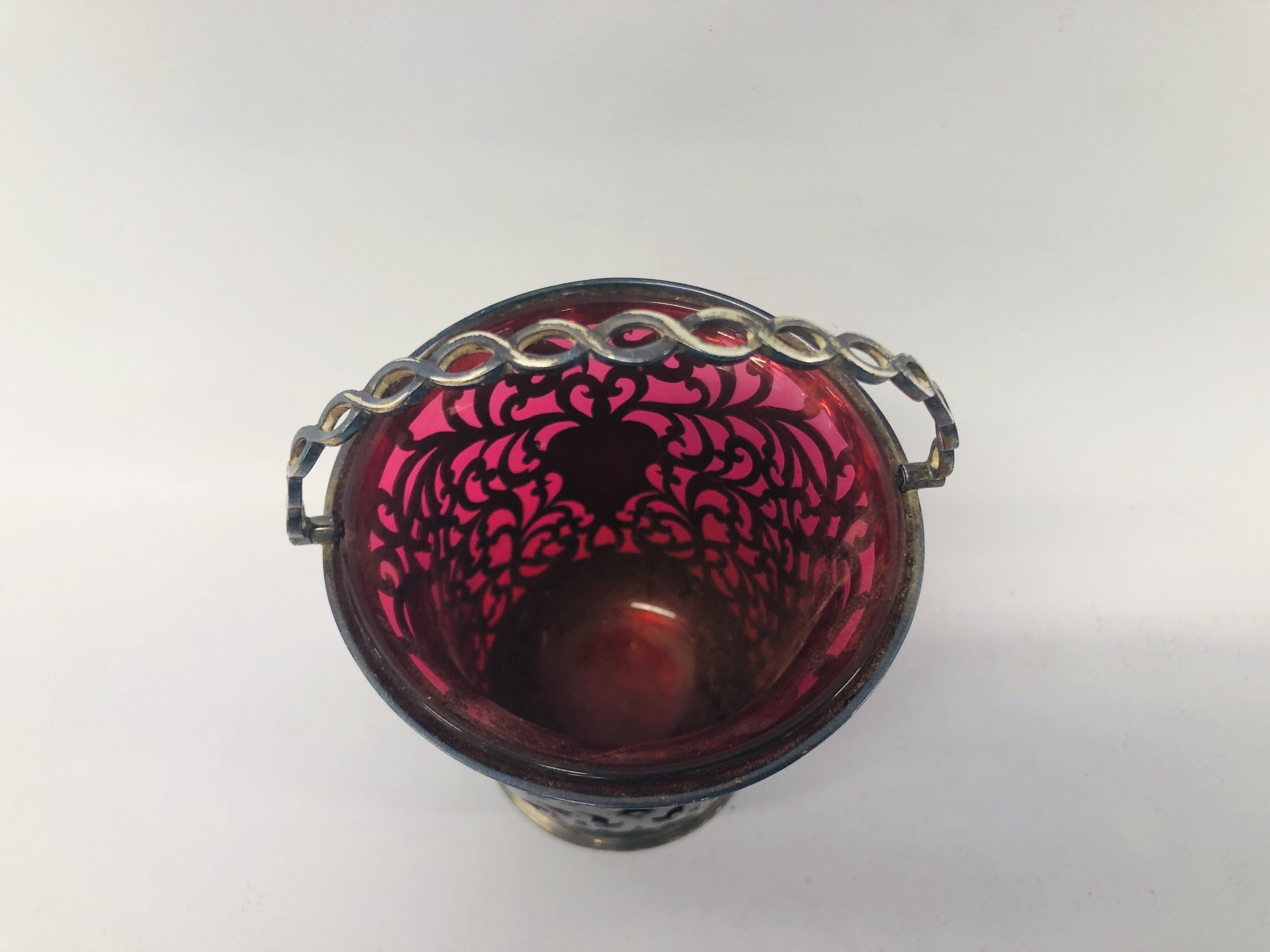 PERIOD SILVER OPEN WORK BASKET WITH CRANBERRY GLASS LINER H 11CM (NOT INCLUDING HANDLE) - Image 4 of 6