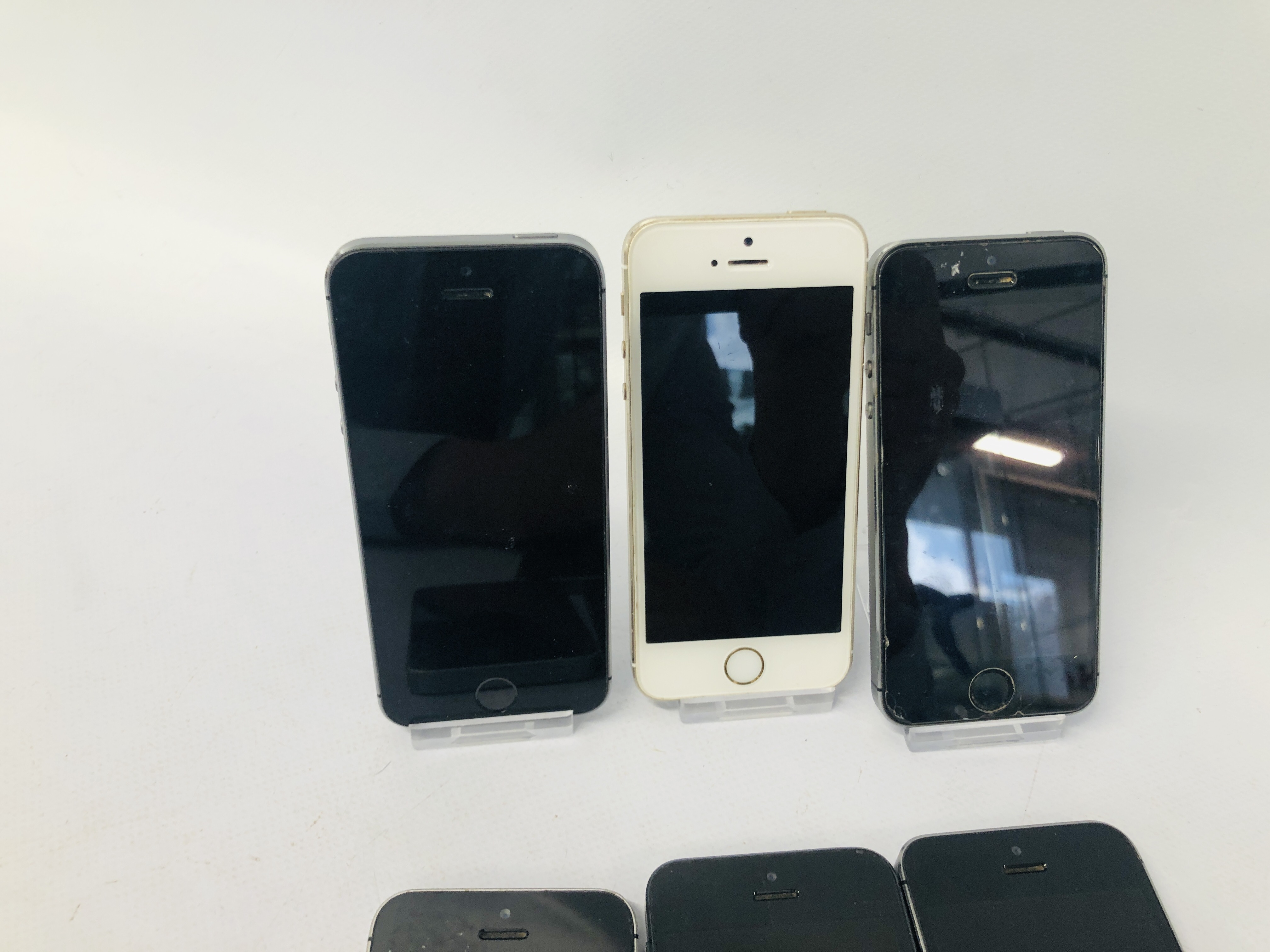 8 X APPLE IPHONE (5 X 5S, 3 X 5SE) TWO A/F CONDITION, ICLOUD LOCKED, - Image 2 of 7