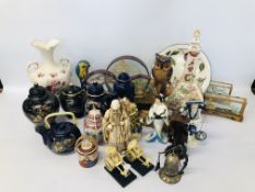 A COLLECTION OF ORIENTAL PIECES OF CHINA & ORNAMENTS TO INCLUDE JARS, CARVINGS,