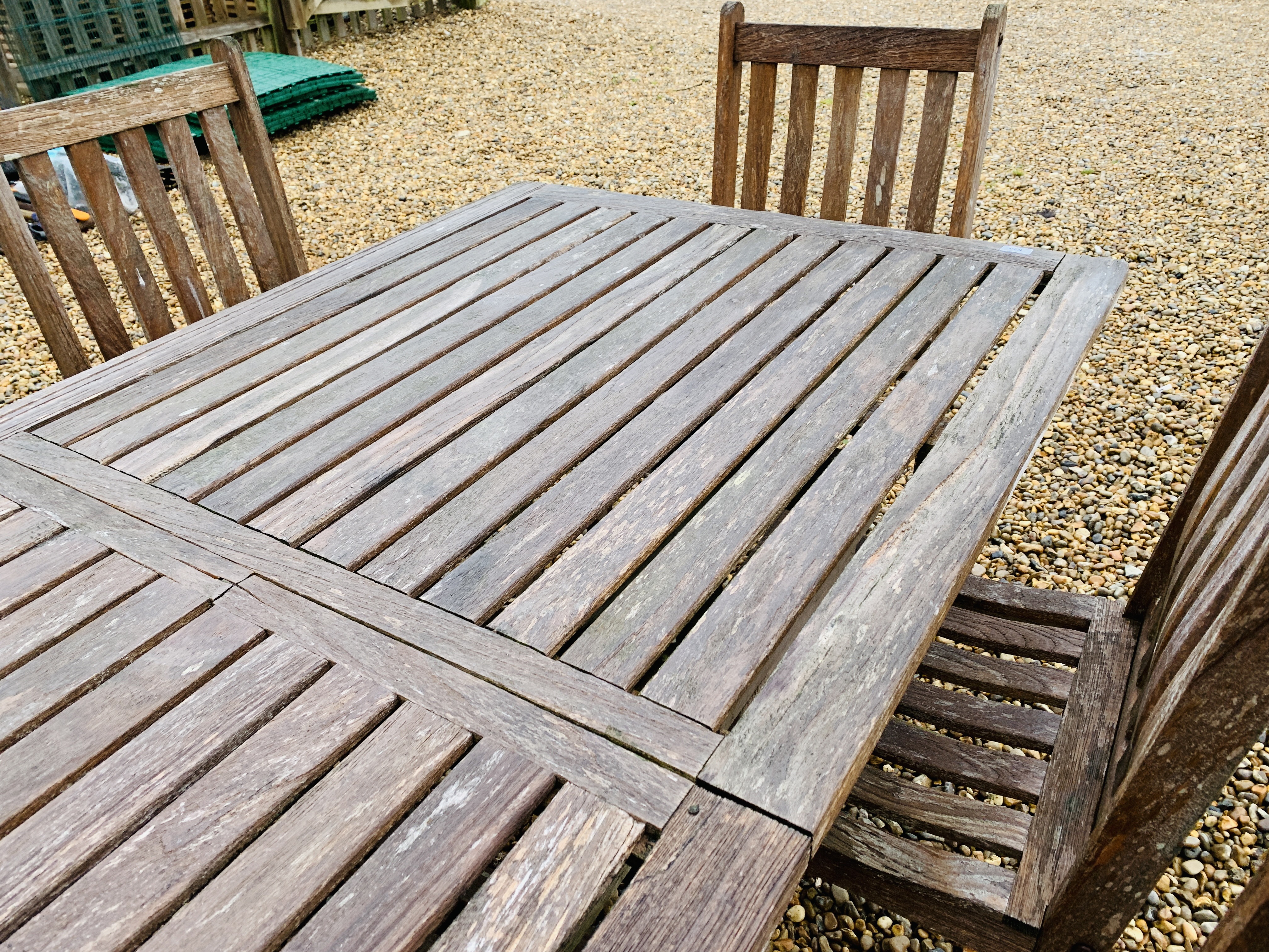 A WESTMINSTER TEAK EXTENDING GARDEN TABLE AND A SET OF TEN DINING CHAIRS PLUS 2 RECLINING SUN - Image 4 of 10