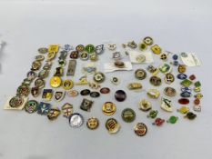 A COLLECTION OF MIXED ENAMELLED BADGES
