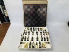 CHESS SET WITH CHESS PIECES IN THE FORM OF SOLDIERS (BOXED)