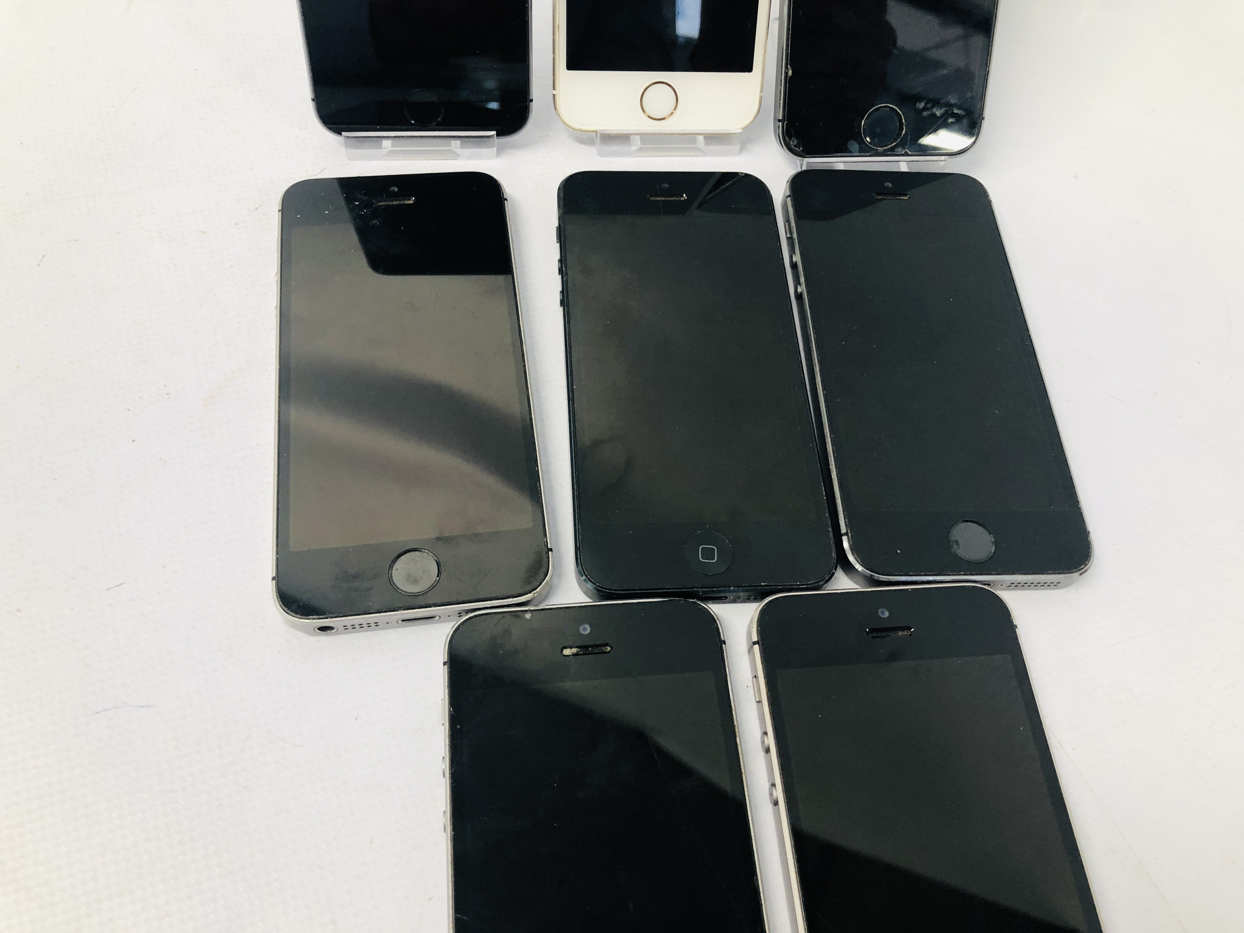 8 X APPLE IPHONE (5 X 5S, 3 X 5SE) TWO A/F CONDITION, ICLOUD LOCKED, - Image 3 of 7