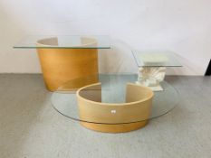 2 PIECES MODERN DESIGNER OCCASIONAL FURNITURE TO INCLUDE A COFFEE TABLE WITH OVAL GLASS TOP,