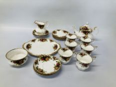 ROYAL ALBERT OLD COUNTRY ROSES 22 PIECE TEASET