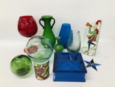 COLLECTION OF ART GLASS TO INCLUDE BLUE GLASS WALL TILE, HAND BLOWN GLASS BALLS,