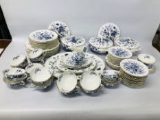A COLLECTION OF COALPORT "CAIRO" PATTERN DINNERWARE, APPROX.