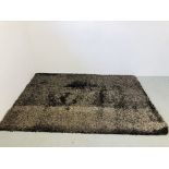 A NATUZZI ARGO MINK DEEP PILE DESIGNER RUG 2.7M X 1.