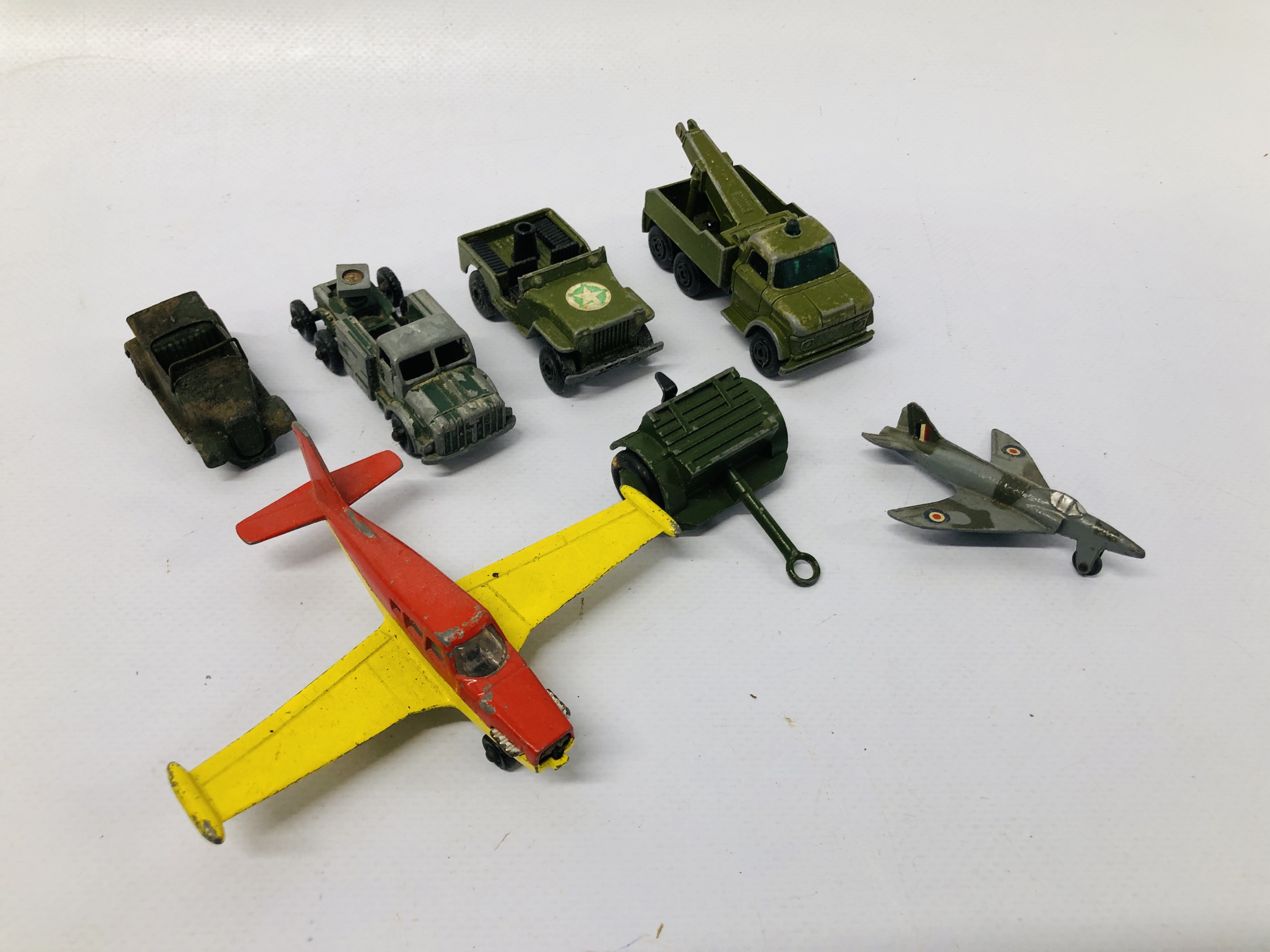 COLLECTION OF ASSORTED VINTAGE MILITARY DIE-CAST MODEL VEHICLES TO INCLUDE DINKY ARMY TRUCK, - Image 6 of 7