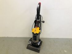 DYSON DC 33 VACUUM CLEANER - SOLD AS SEEN