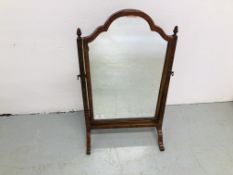 AN ANTIQUE VANITY SWING MIRROR, WIDTH 40CM,