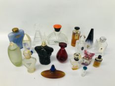COLLECTION OF 18 SCENT BOTTLES ETC