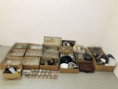 17 BOXES CONTAINING GLASSWARE INCLUDING CRYSTAL, HOMEWARES,