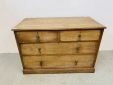 A MAHOGANY TWO OVER TWO CHEST OF DRAWERS WITH BRASS FURNITURE W 122CM, D 61CM,