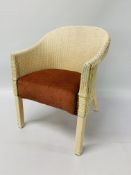 A CHILDS SIZE 1950S STYLE WOVEN CHAIR,