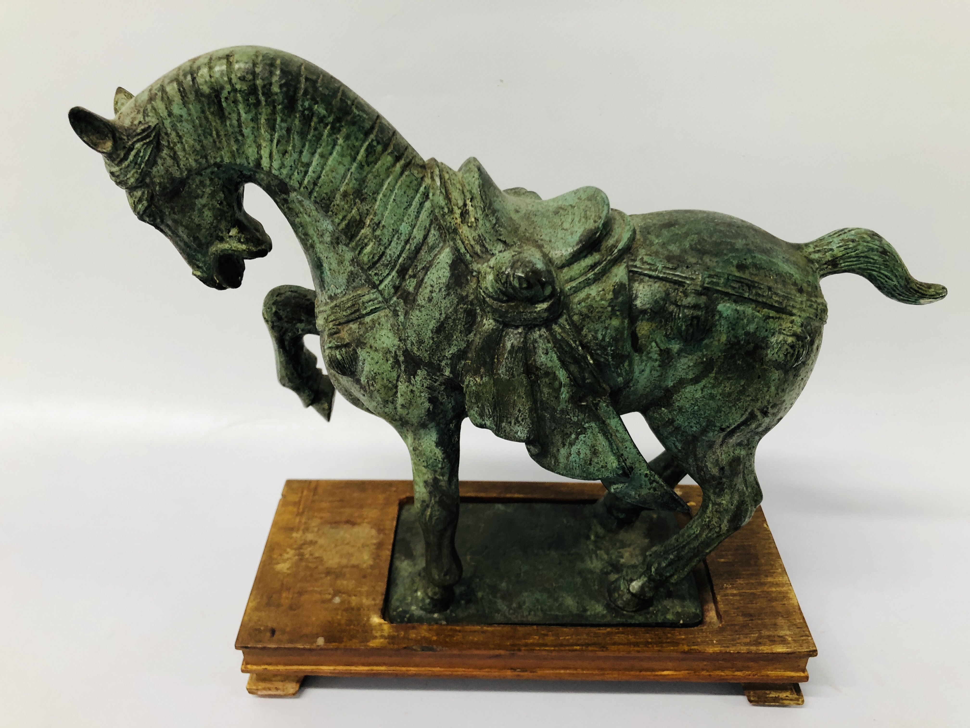 REPRODUCTION CAST TANG STYLE HORSE ON DISPLAY BASE - Image 3 of 8