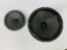 1 X CELSTION LOUDSPEAKER G12 (VINTAGE 30) + 1 X ORANGE LOUDSPEAKER "VOICE OF THE WORLD" 20W 8 OHMS