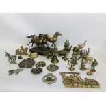 A COLLECTION OF BRASS FIGURES TO INCLUDE GALLOPING HORSE (35CM. WIDTH, 20CM. HEIGHT, 15CM.