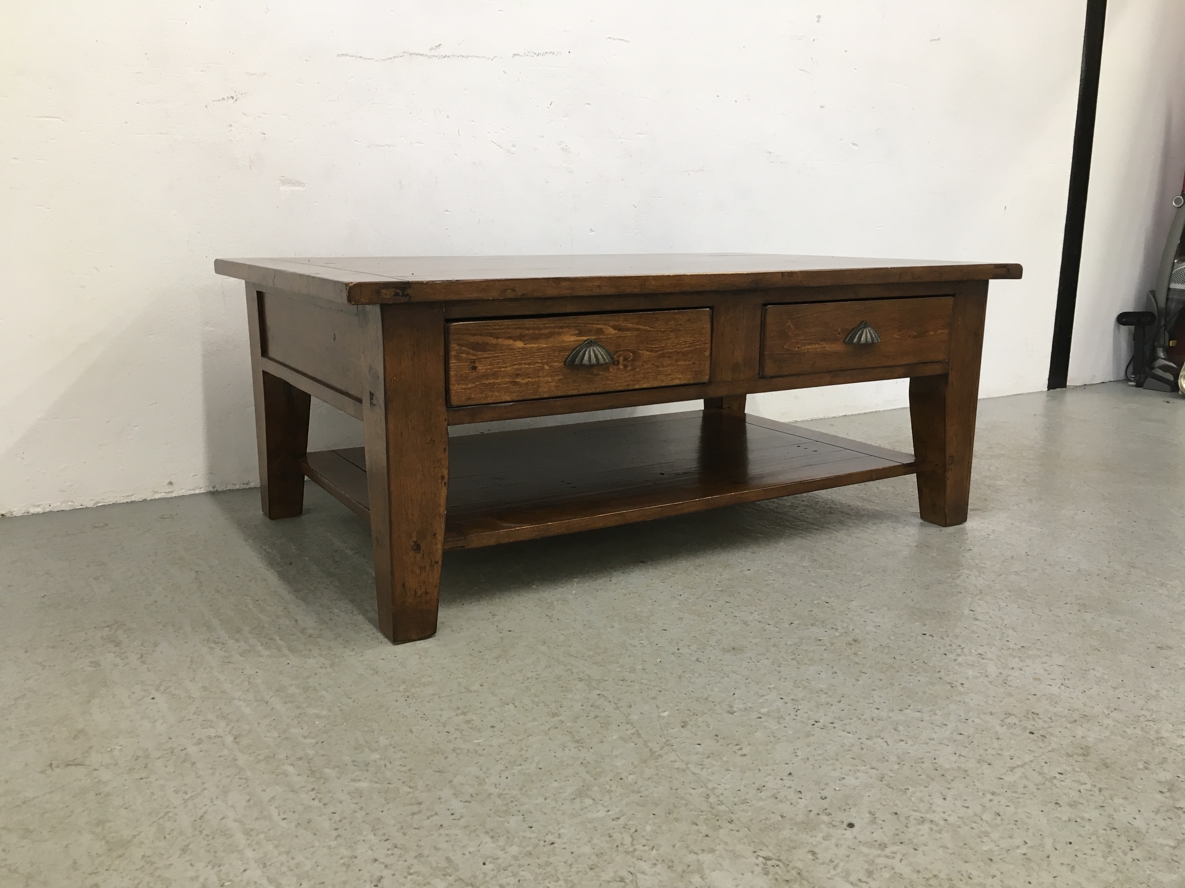 MODERN HARDWOOD TWO DRAWER COFFEE TABLE WITH CUP HANDLES - Image 3 of 8