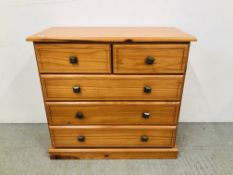 A MODERN PINE 2 OVER 3 DRAWER CHEST, WIDTH 83CM, DEPTH 39CM,