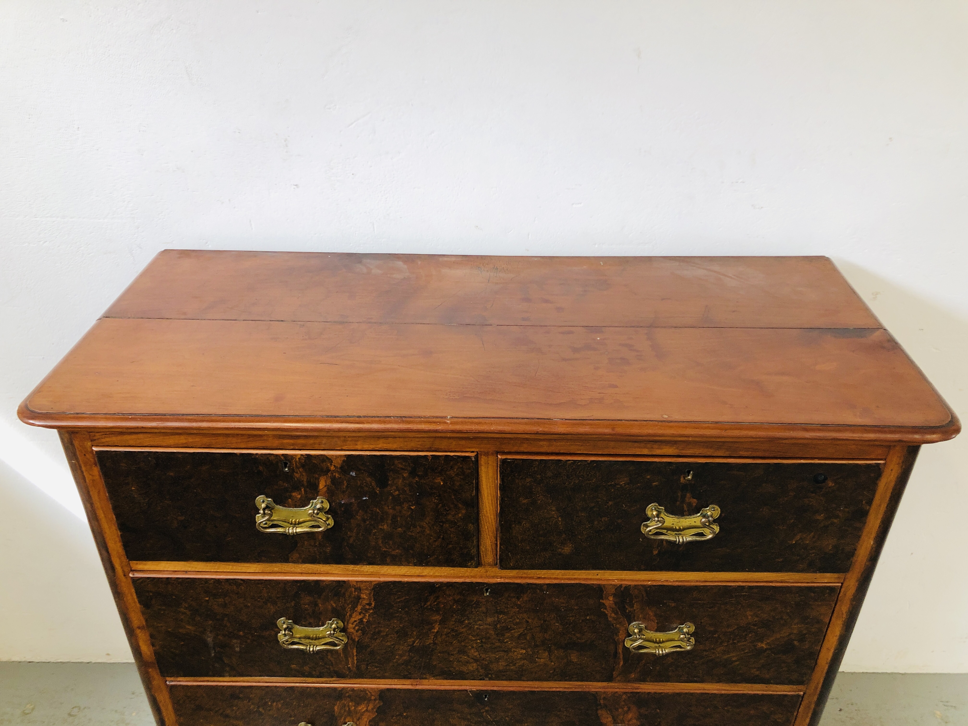 A VICTORIAN MAHOGANY TWO OVER THREE CHEST OF DRAWERS WITH PLATE BRASS FITTINGS AND DEEP BLANKET - Image 2 of 11