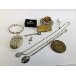 COLLECTION OF SILVER JEWELLERY AND WHITE METAL ITEMS