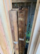 5 BUNDLES OF TREATED TIMBER 1M LONG,