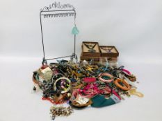 A COLLECTION OF COSTUME JEWELLERY AND AS NEW JEWELLERY STANDS