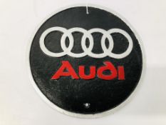 (R) ROUND AUDI PLAQUE