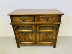 A SMALL OAK OLD CHARM TWO DRAWER DRESSER BASE - W 94CM. D 44CM. H 81CM.