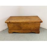 WAXED PINE BLANKET BOX H 39CM, L 90CM,