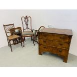 A SMALL WALNUT FINISH CHEST OF DRAWERS STANDING ON BRACKET FOOT - W 77CM. D 44CM. H 73CM.