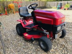 WESTWOOD S 1600 RIDE ON LAWN MOWER (REQUIRES BATTERY) 38 INCH CUTTING DECK - SOLD AS SEEN