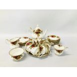 28 PIECE ROYAL ALBERT OLD COUNTRY ROSE TEA SET.