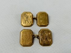 A PAIR OF 10K GOLD GENTLEMAN'S CUFFLINKS MONOGRAMMED AEB (WEIGHT APPROX 10.