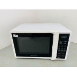 A DAEWOO 900W MICROWAVE OVEN - SOLD AS SEEN