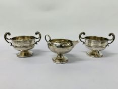 A PAIR OF SILVER TROPHY CUPS INSCRIBED 'LOWESTOFT CORPORATION'. HALLMARKED FOR 1954.