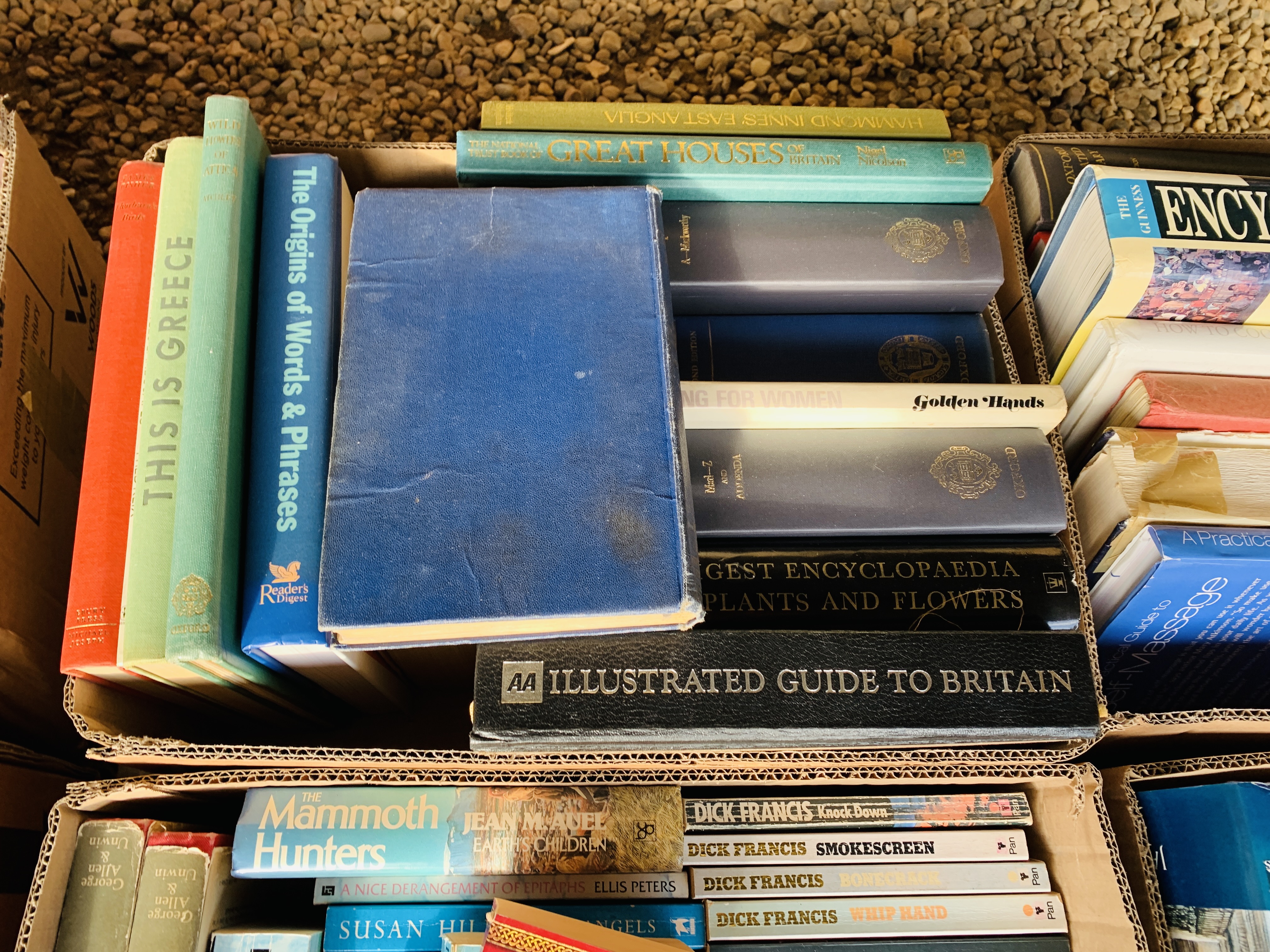 11 BOXES OF ASSORTED BOOKS - Image 11 of 12