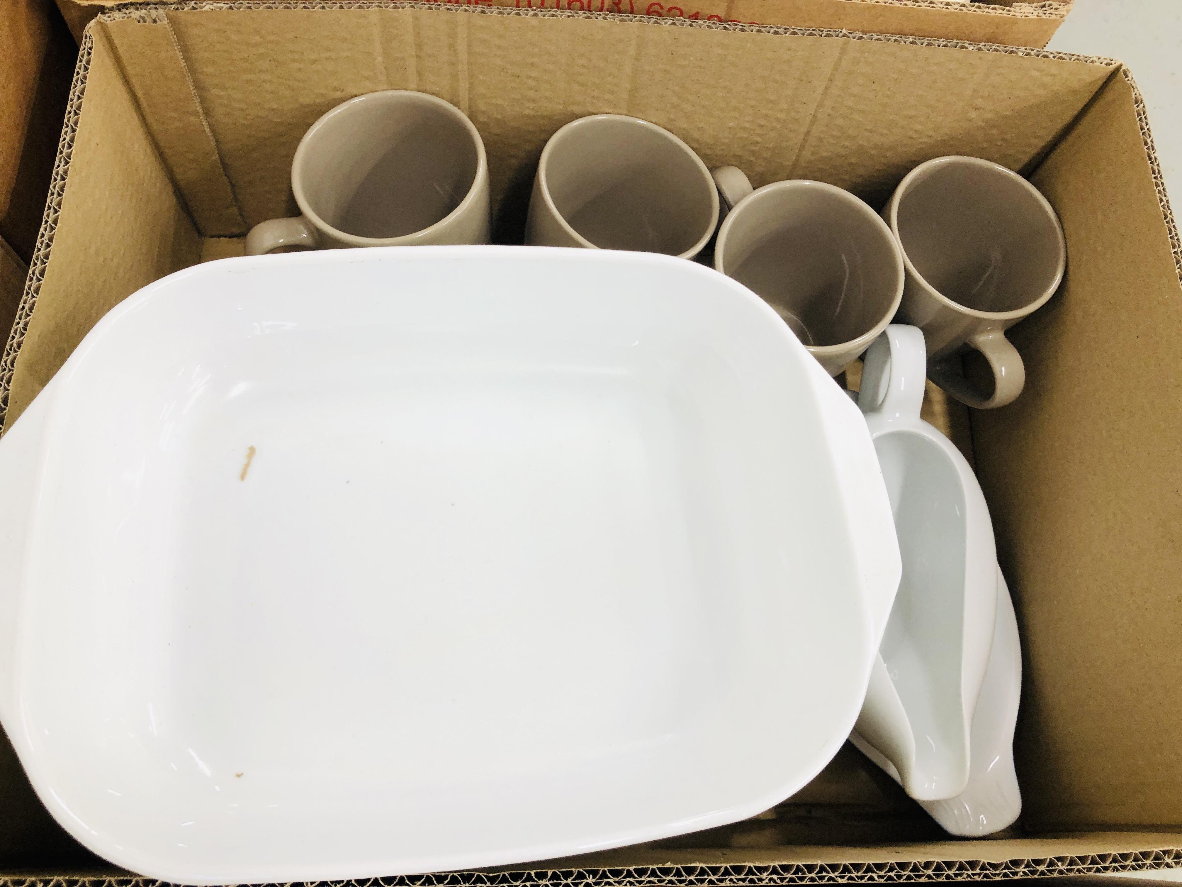 8 BOXES CONTAINING GOOD QUALITY KITCHENALIA TO INCLUDE COOKING PANS, CUTLERY, TOASTER, - Image 5 of 12