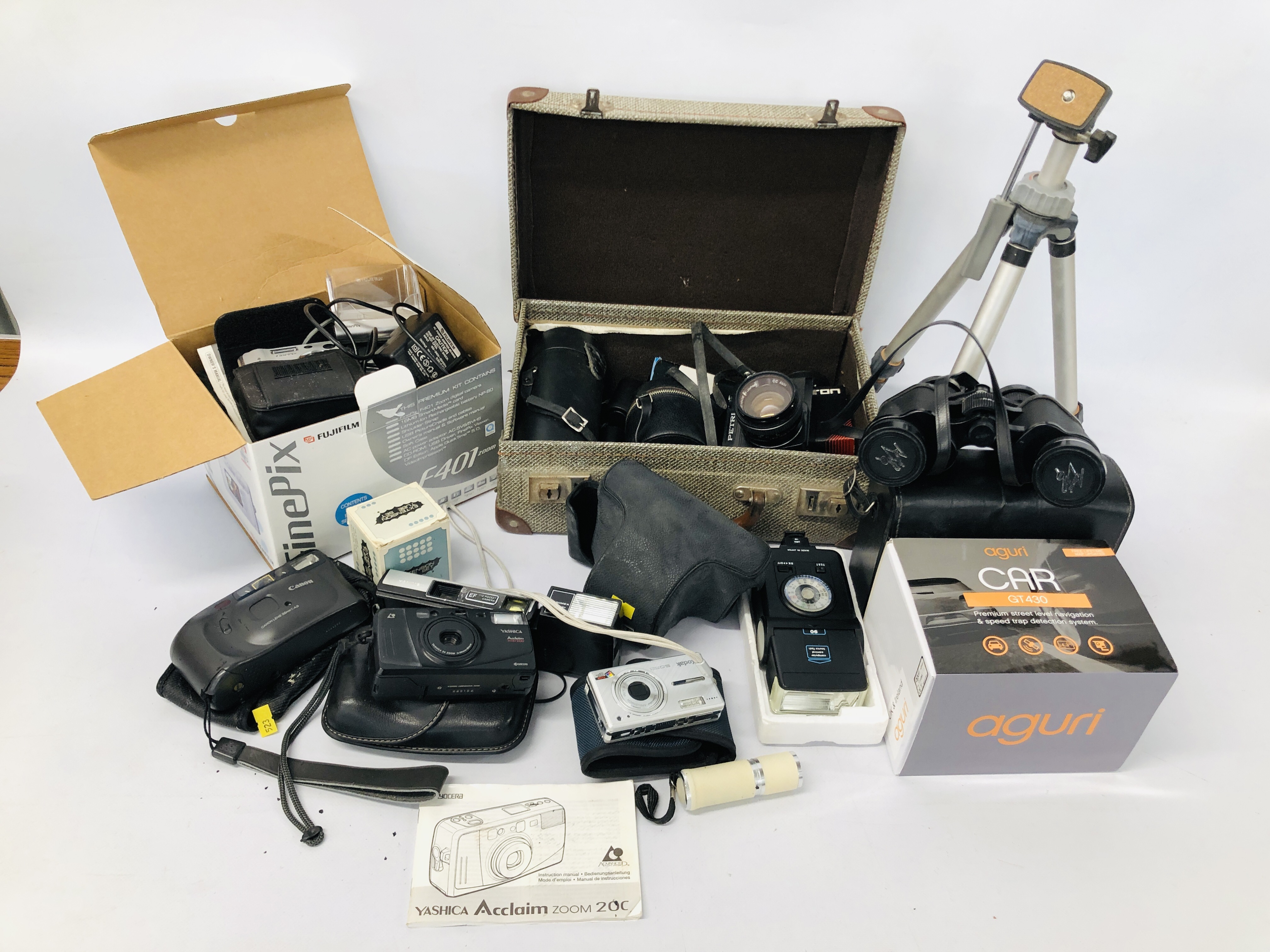 A BOX CONTAINING ASSORTED PHOTOGRAPHIC AND OPTICAL EQUIPMENT TO INCLUDE PETRI TTL SLR CAMERA FITTED
