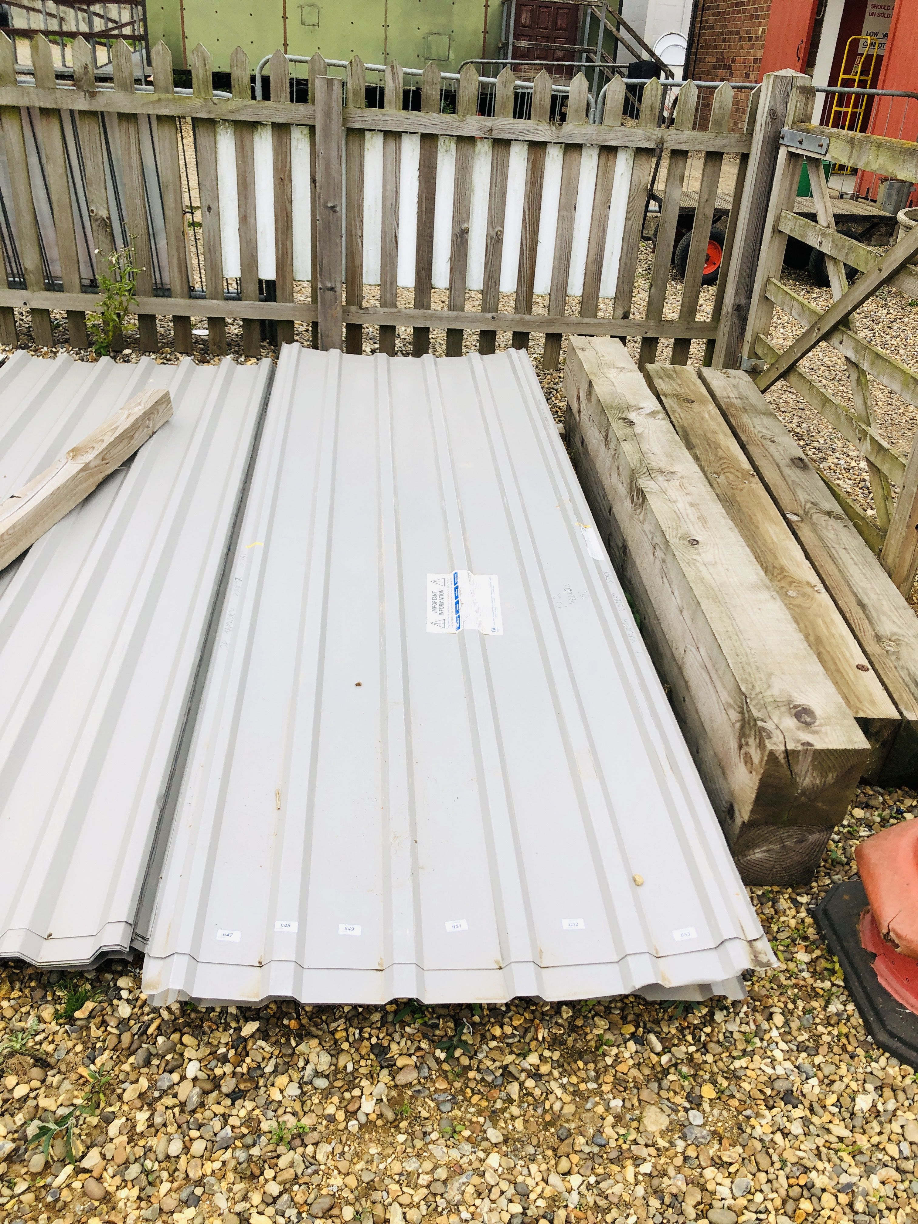 10 X 3 METRE X 1 METRE PROFILE STEEL ROOF LINER SHEETS - Image 2 of 2