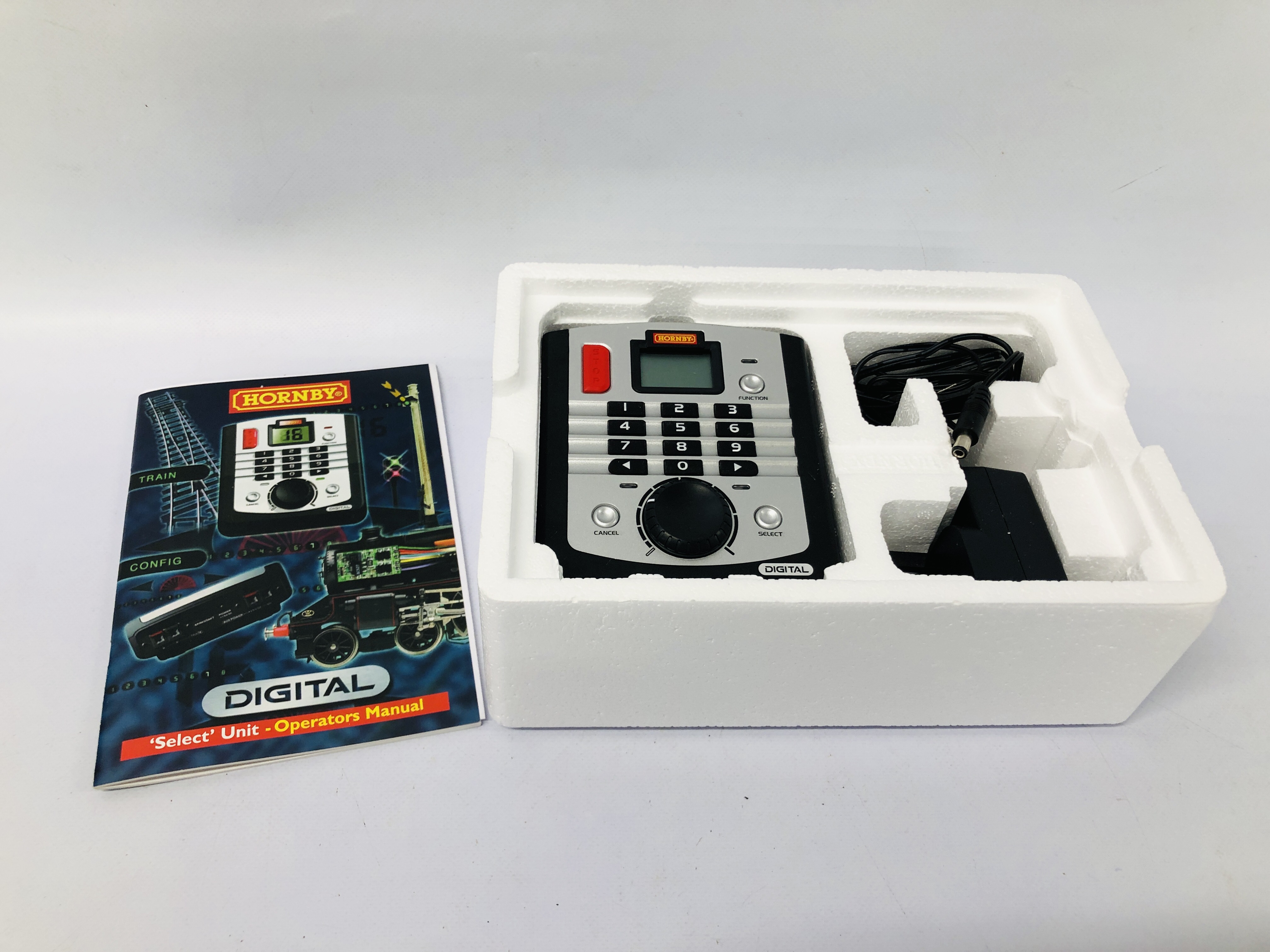 HORNBY DIGITAL SELECT CONTROL UNIT BOXED - Image 4 of 4