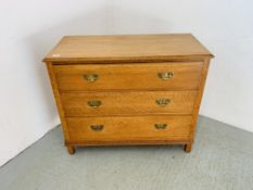 A SOLID LIGHT OAK THREE DRAWER CHEST WITH BRASS FITTINGS W 99CM, D 45CM,