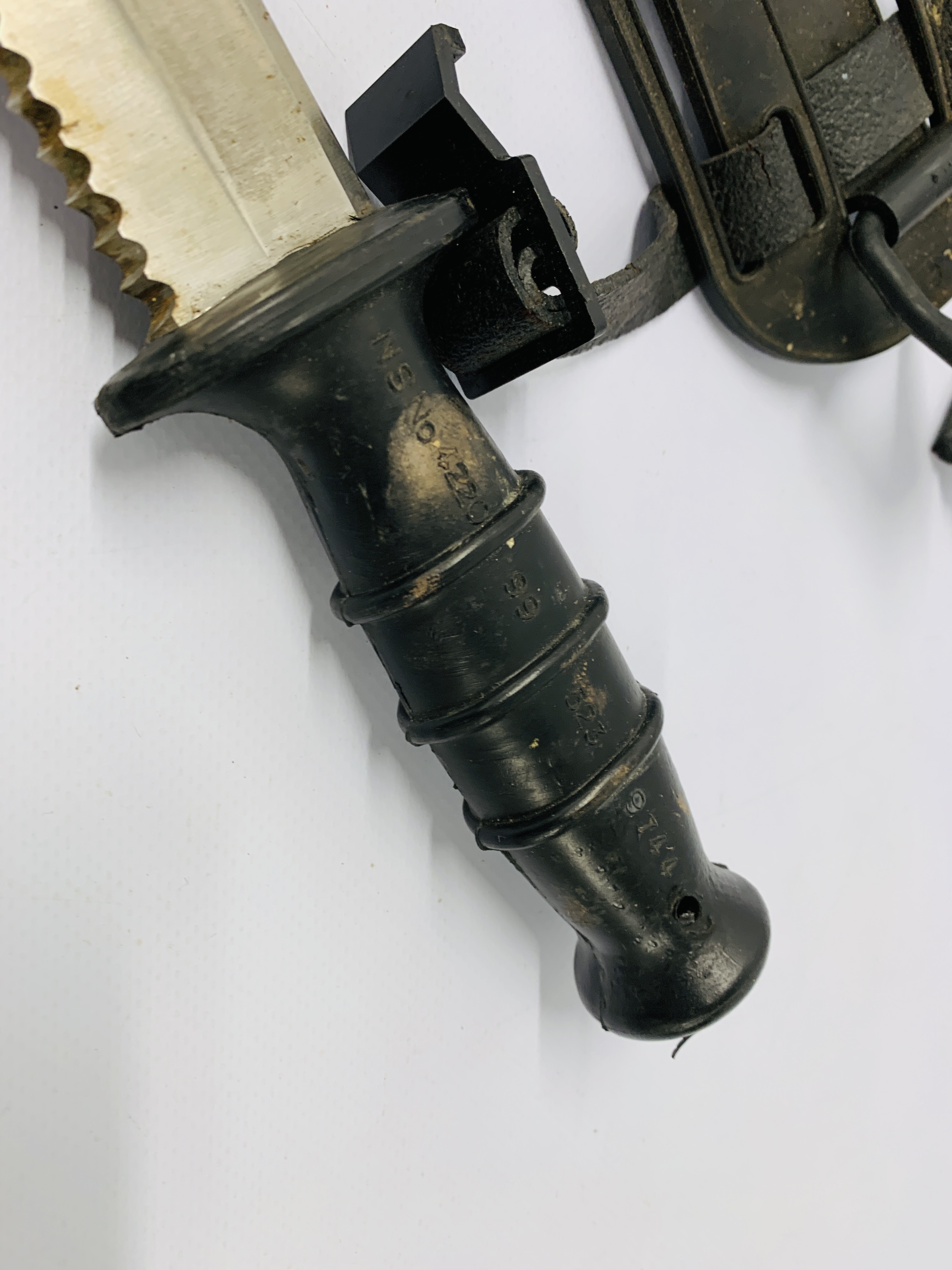 A JOHN NOWILL & SONS DIVERS KNIFE IN SHEAF MARKED N.S.NO. - Image 3 of 4