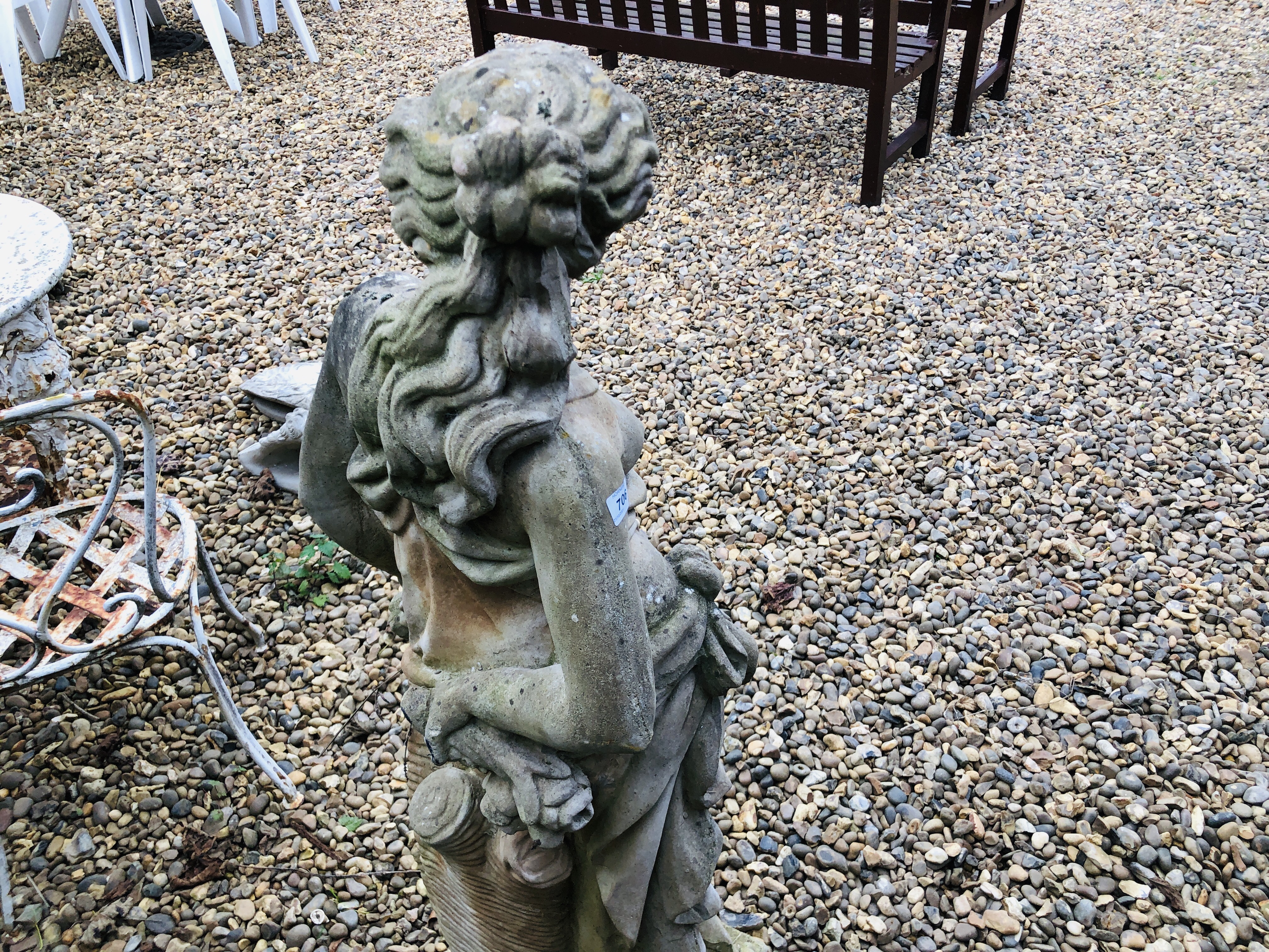 STONEWORK GARDEN CLASSICAL FEMALE FIGURE - HEIGHT 120CM. - Image 10 of 11