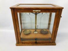 VINTAGE CASED BALANCE SCALE "W & G GEORGE & BECKER LTD"