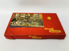 A BOXED TRIANG 00 GAUGE RS.