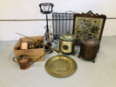 BOX CONTAINING ASSORTED BRASS, COPPER & METAL WARES TO INCLUDE COPPER PLANTER, BRASS CANDLESTICKS,