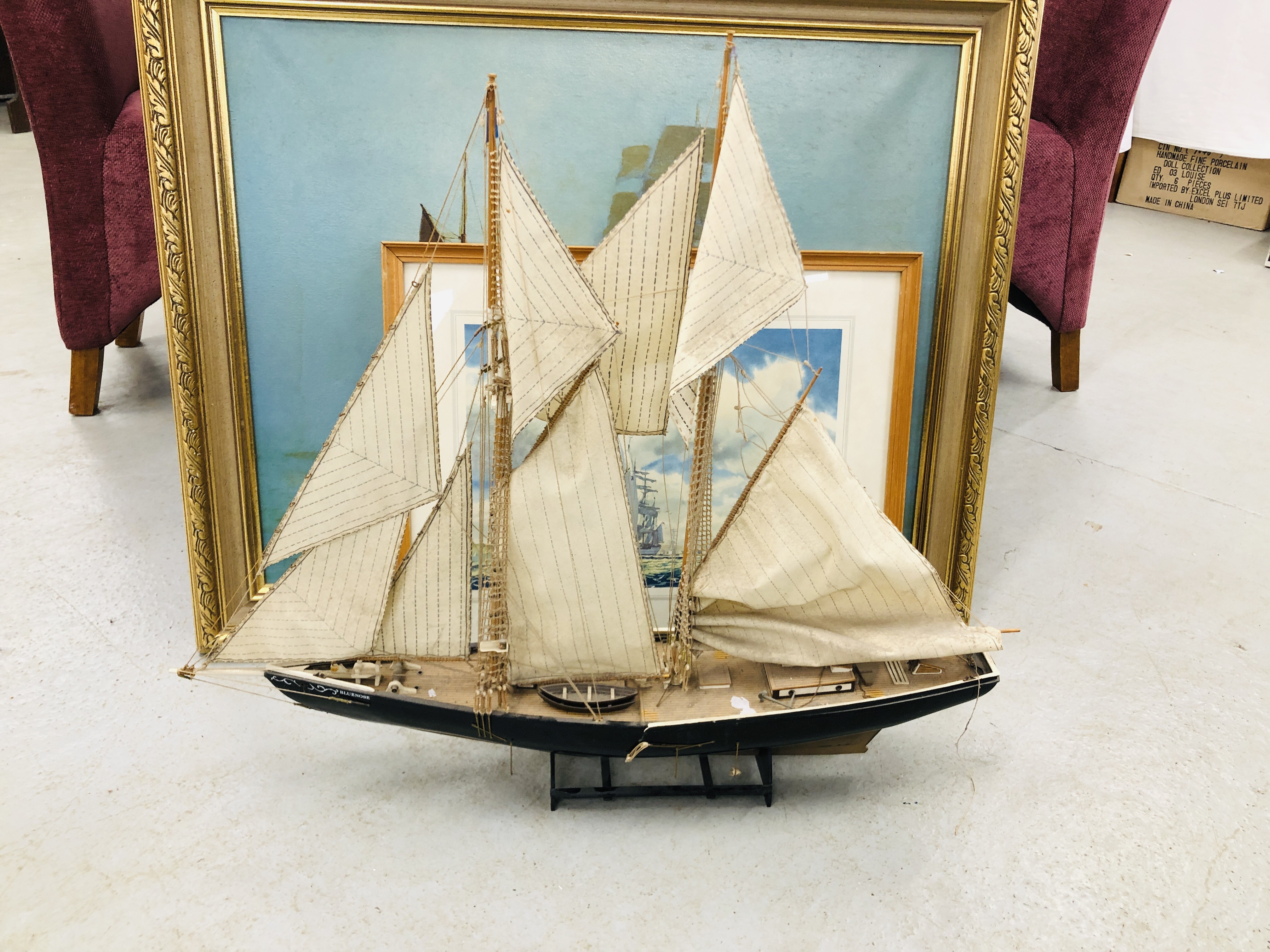 A SIX PLACE SETTING OF GOOD QUALITY TABLE CUTLERY, A MODEL SAILING YACHT, - Image 12 of 18